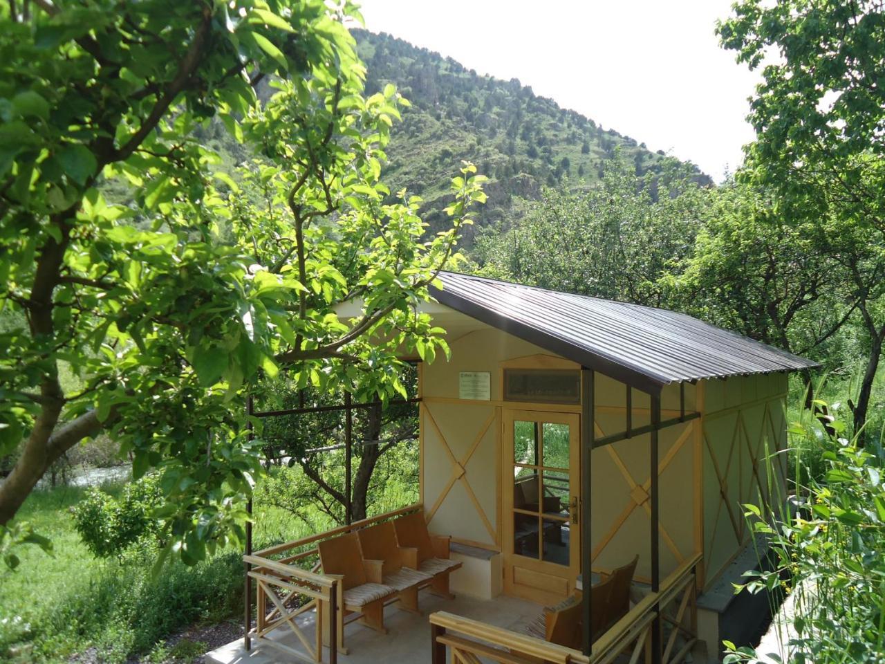 The River House Yeghegis Yekhegis Buitenkant foto